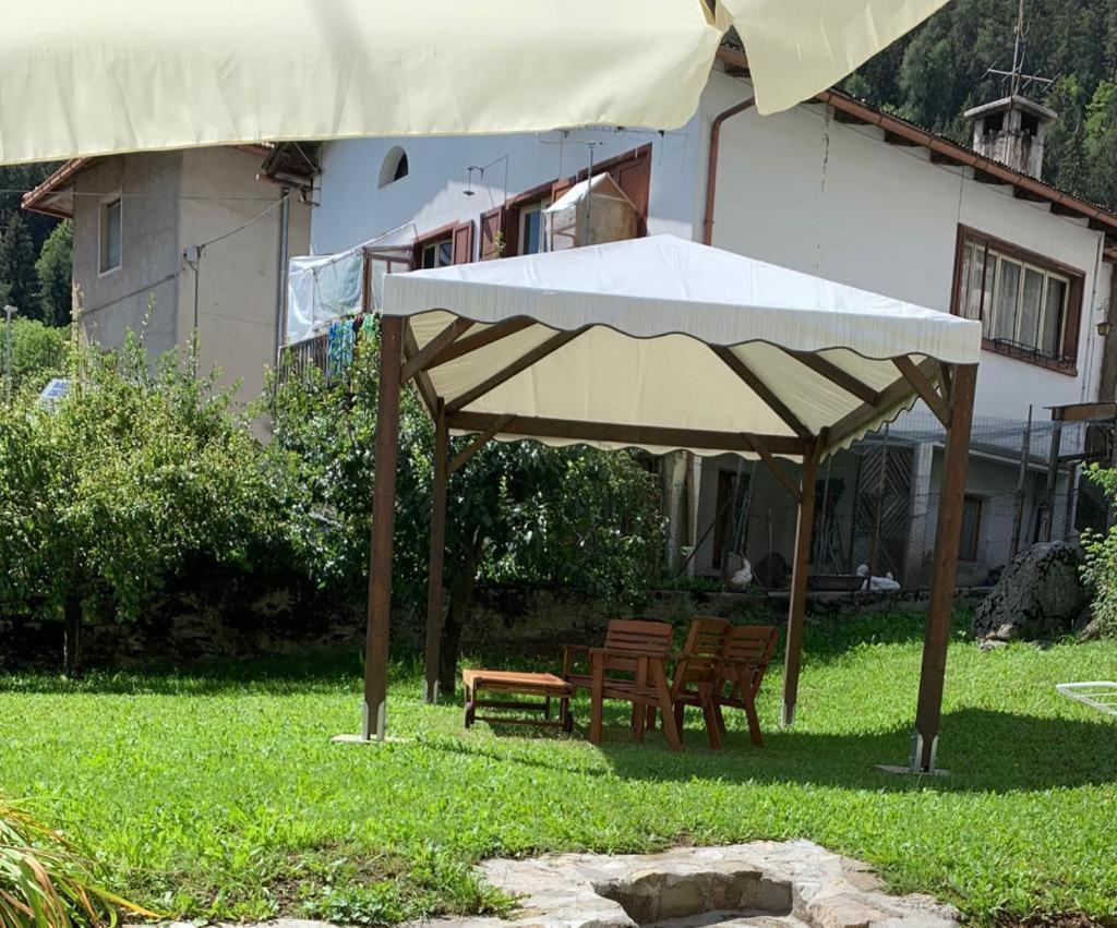 Appartamento L' Antica Casa Di Maria Lilia Pieve di Cadore Esterno foto